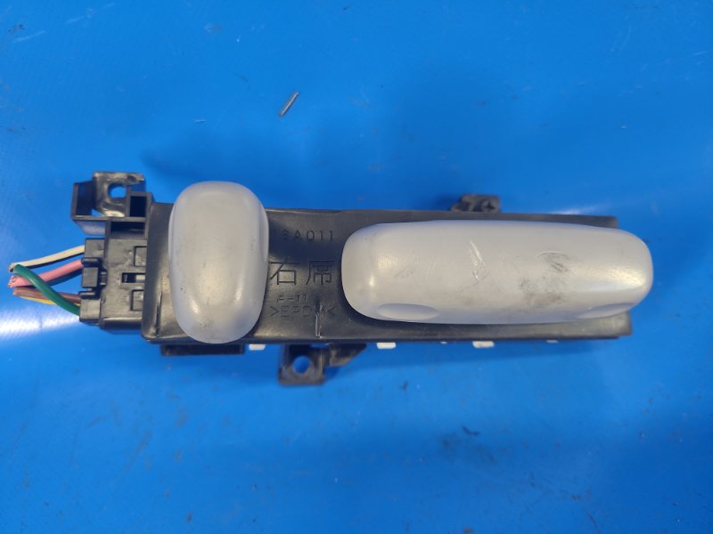 Seat adjustment button TOYOTA CAMRY 40 06-11 2007 Left. Front.
