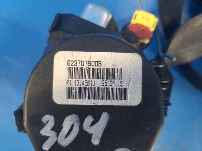 Seat Belt CHRYSLER 200 10-14 2013 Left Front.