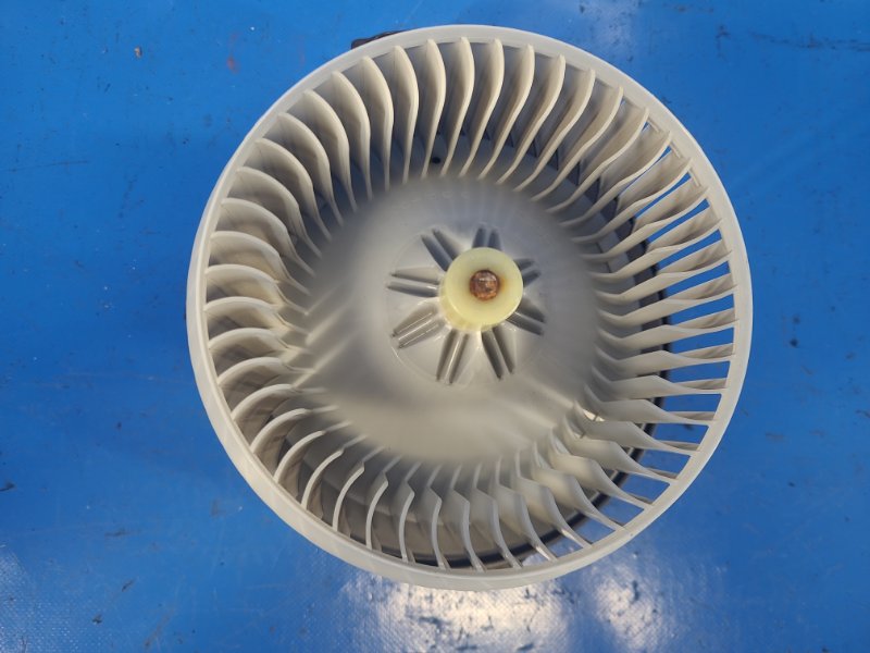 Heater motor CHRYSLER 200 10-14 2013