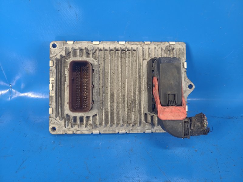 Engine Control Unit Chrysler 200 10-14 2013