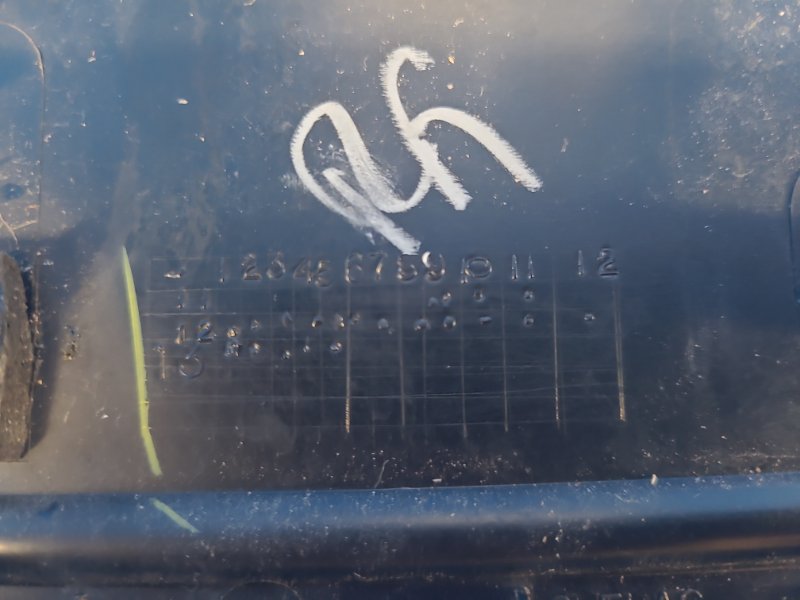 Molding on the fender CHRYSLER 200 10-14 2013 Right Rear