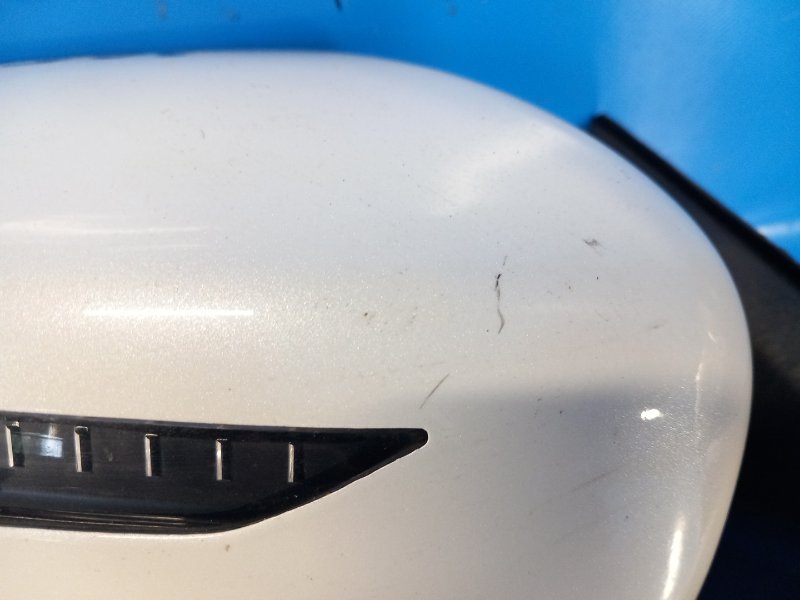Mirror NISSAN QASHQAI/ROGUE SPORT 14- Right.