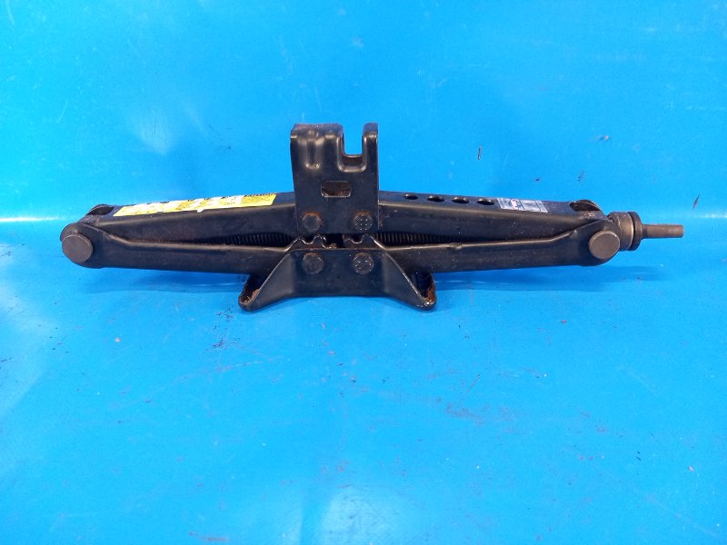 Toyota Camry 40 jack 06-11