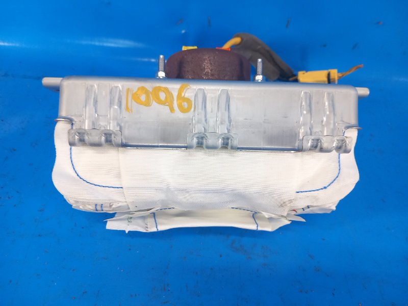 Passenger airbag for the Mazda MX-5 2015-2018