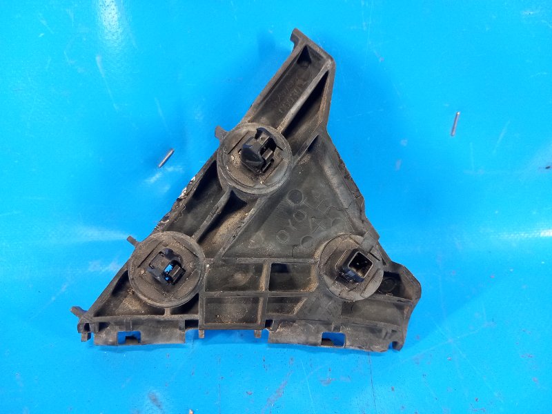 Rear bumper bracket TOYOTA CAMRY 40 06-11 Right.