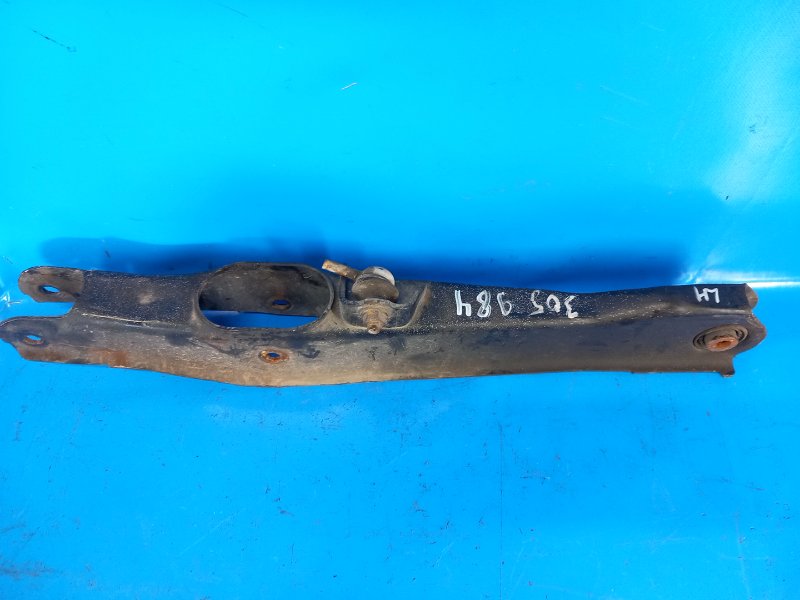 Rear suspension arm transverse CHRYSLER 200 10-14 2013 Left.