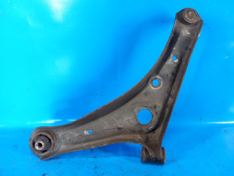 Lower front suspension arm MITSUBISHI MIRAGE 13- 2013 Right.