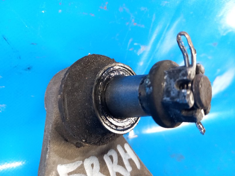 Ball joint TOYOTA CAMRY 40 06-11 2010 Right.