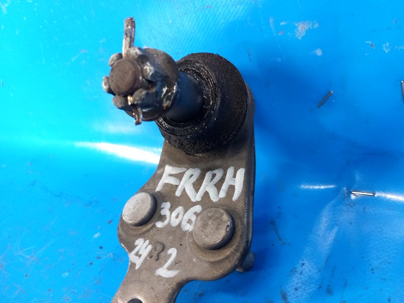 Ball joint TOYOTA CAMRY 40 06-11 2010 Right.