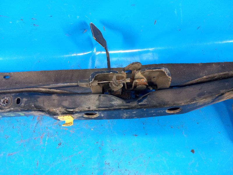 Upper front panel for Dodge Caliber 06-11 2006