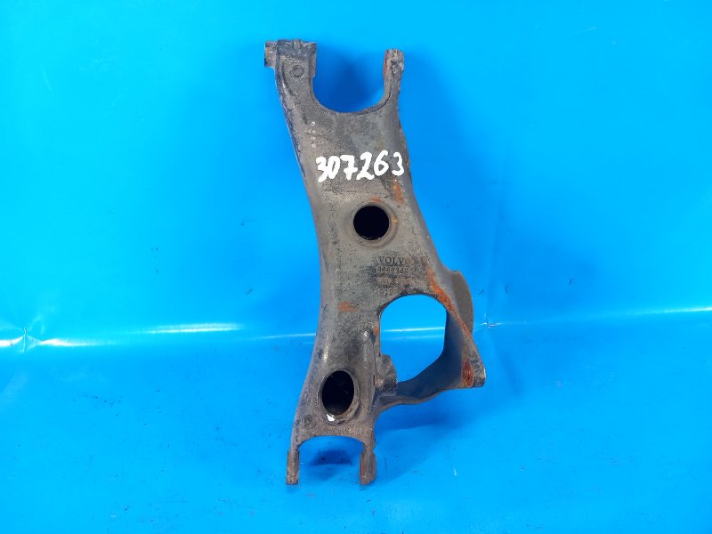 Rear lower control arm L left VOLVO XC90 02–16 2008