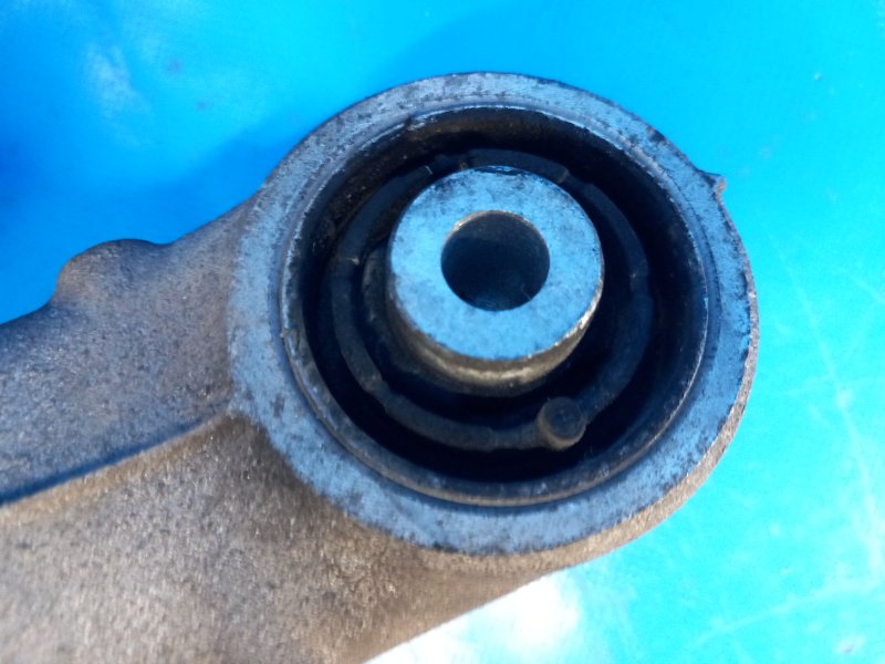 Rear lower control arm, left, AUDI A6 (C7) 11-18 2011