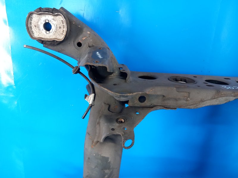 Rear suspension beam AUDI A6 (C7) 11-18 2011
