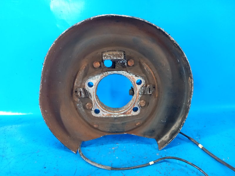 Trunnion VOLVO XC70 00–07 2006 Right
