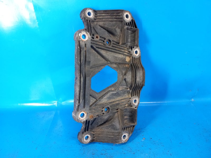 Gearbox bracket VOLVO XC70 00–07 2006