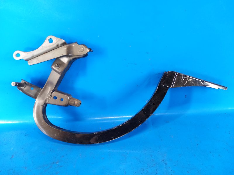 Trunk lid hinge AUDI A6 (C7) 11-18 2011 Left.