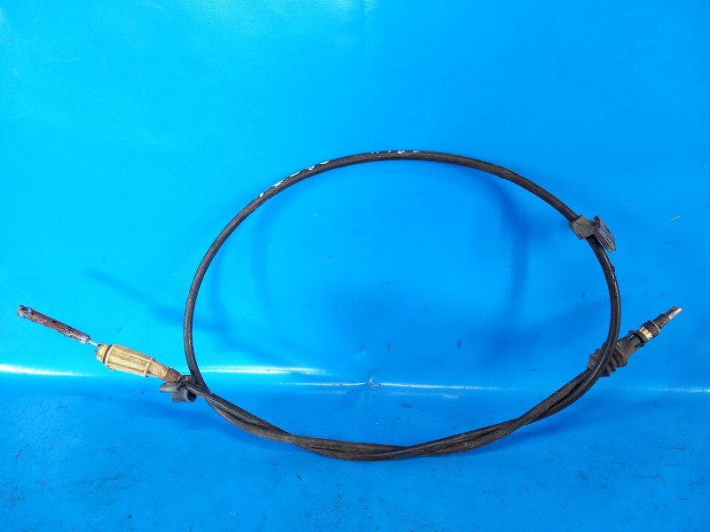 Parking brake cable VOLVO XC70 00–07 2006 Left.