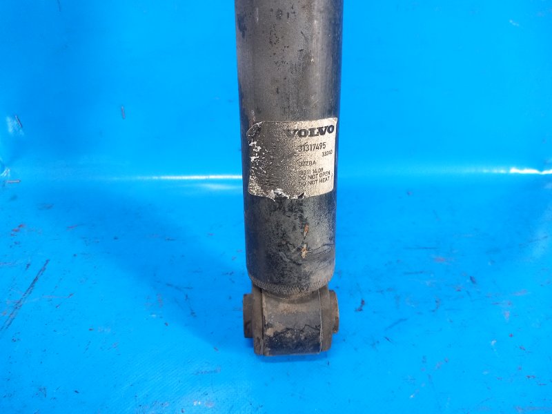 Shock absorber VOLVO S60 10-13 2012 Left. Rear.