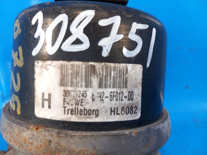 Upper engine mount VOLVO S60 10-13 2012 Right.