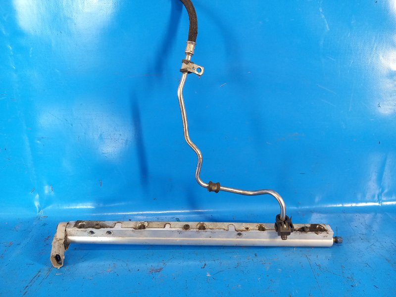 Fuel rail for Volvo S60 10-13 2012