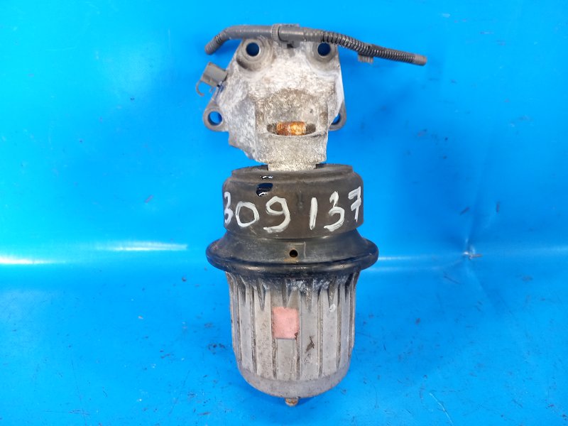Engine mount for Lexus IS250/350 05-13 2013