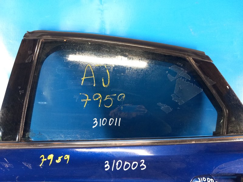 Door glass FORD FUSION 14- 2014 Left. Rear.