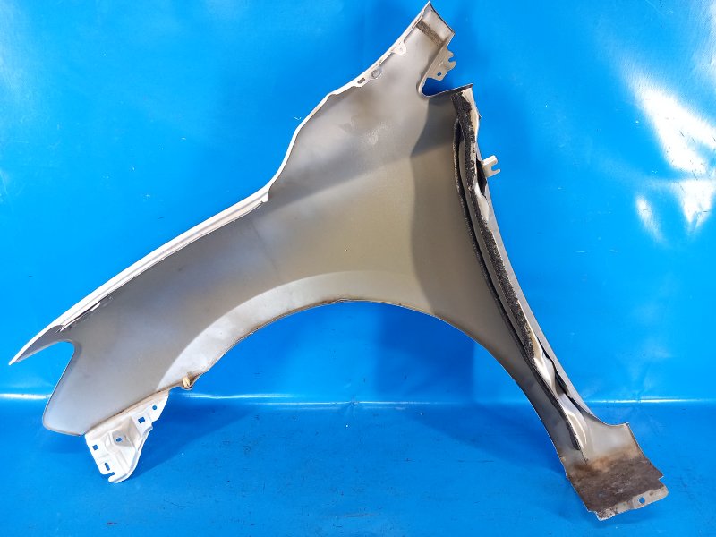 Front wing NISSAN SENTRA B17 12-21 2015 Right.