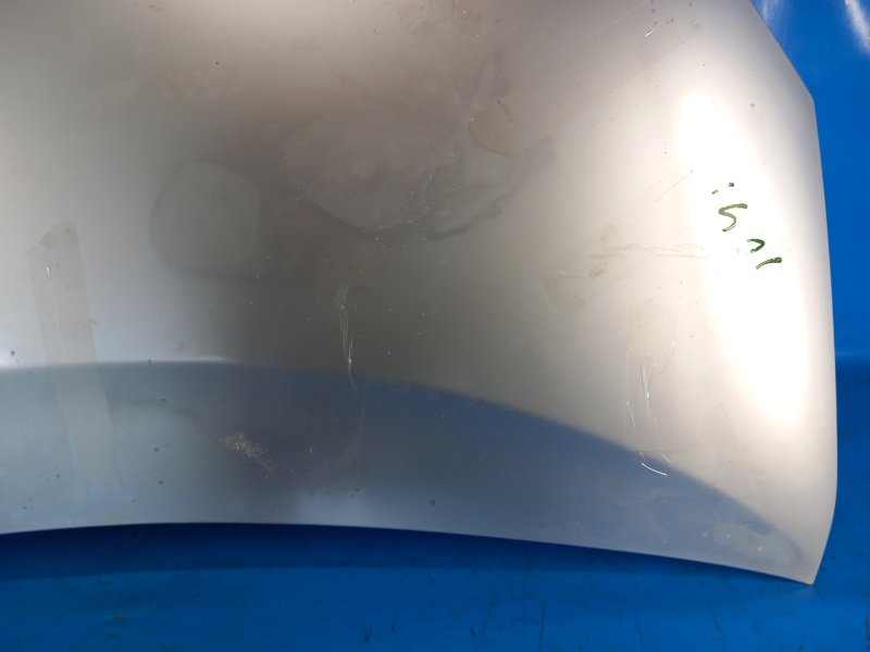 Hood of the Toyota Prius - 09/30/2010
