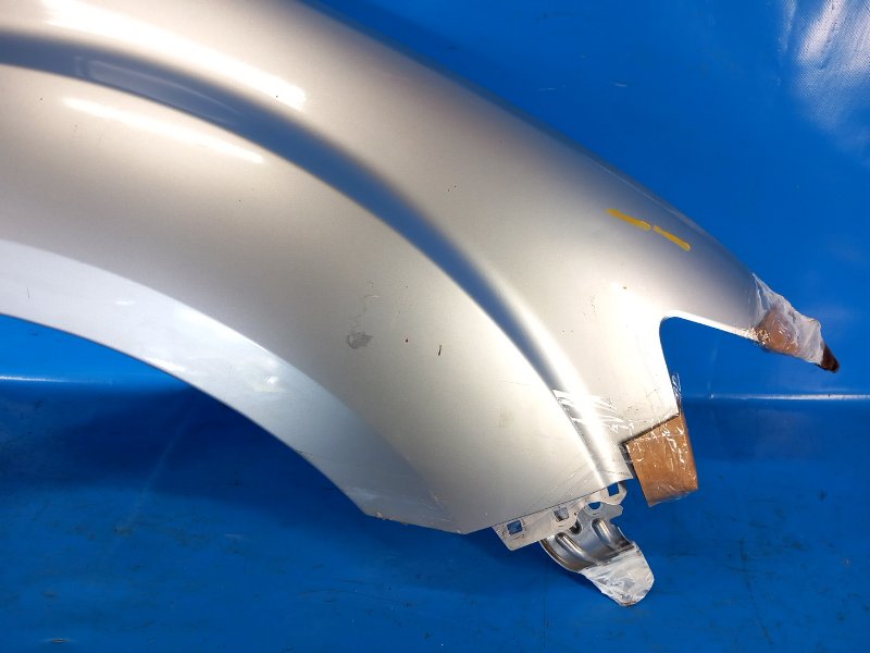 Front fender MITSUBISHI OUTLANDER XL 05-13 2011 Right.