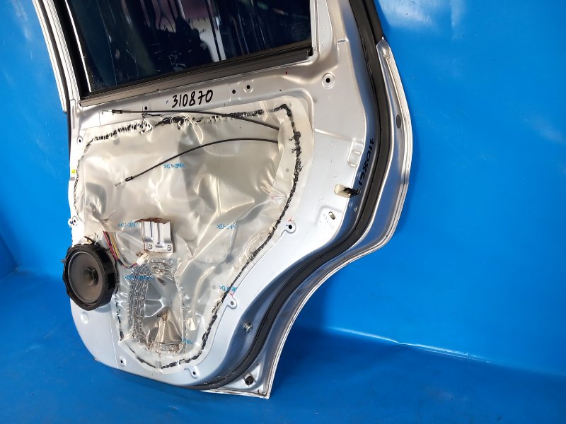 Door MITSUBISHI OUTLANDER XL 05-13 2011 Right Rear