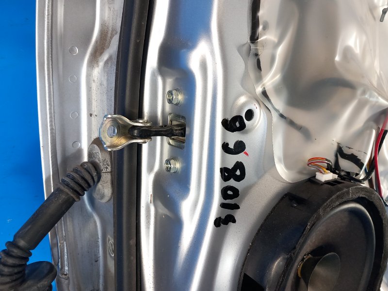 Door limiter MITSUBISHI OUTLANDER XL 05-13 2011 Right Rear