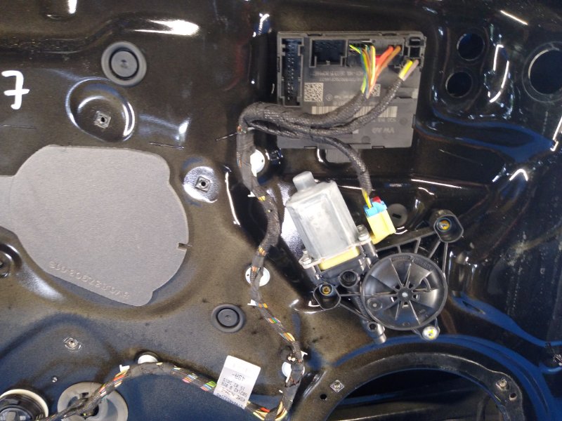 Window regulator AUDI A3 (8V) 12–17 2015 Left. Front.