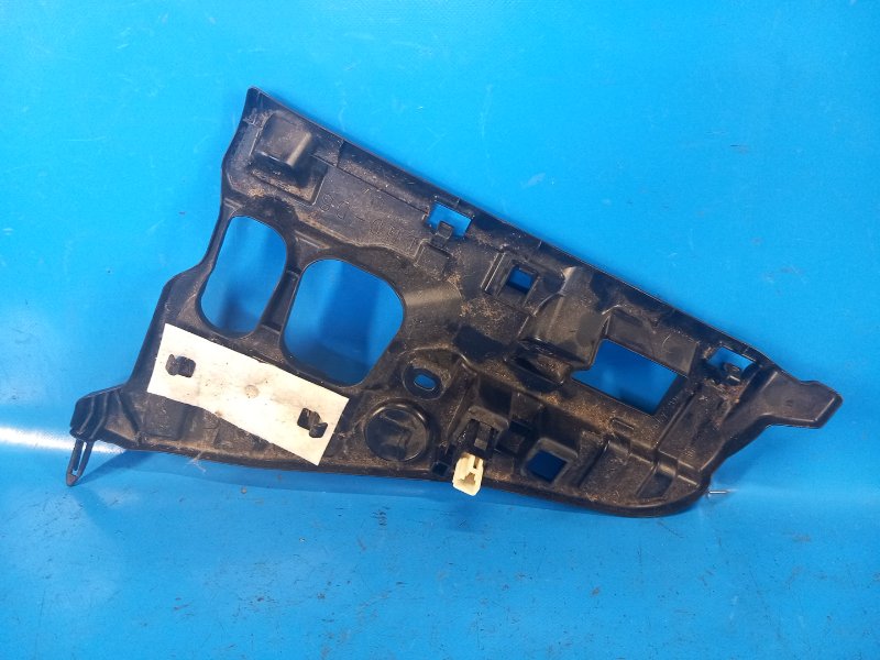 Dashboard trim for Toyota Prius Plus 11-14 2013