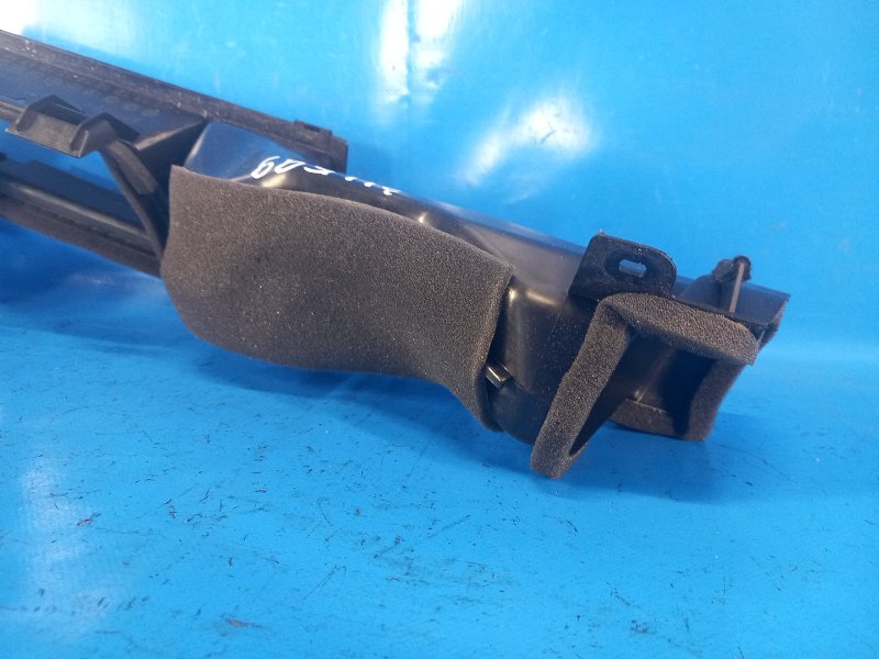 Toyota Prius Plus 11-14 2013 Cabin Air Vent