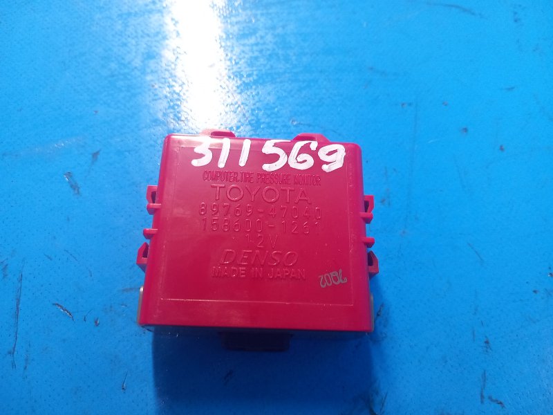 Tire Pressure Control Unit for Toyota Prius Plus 11-14 2013