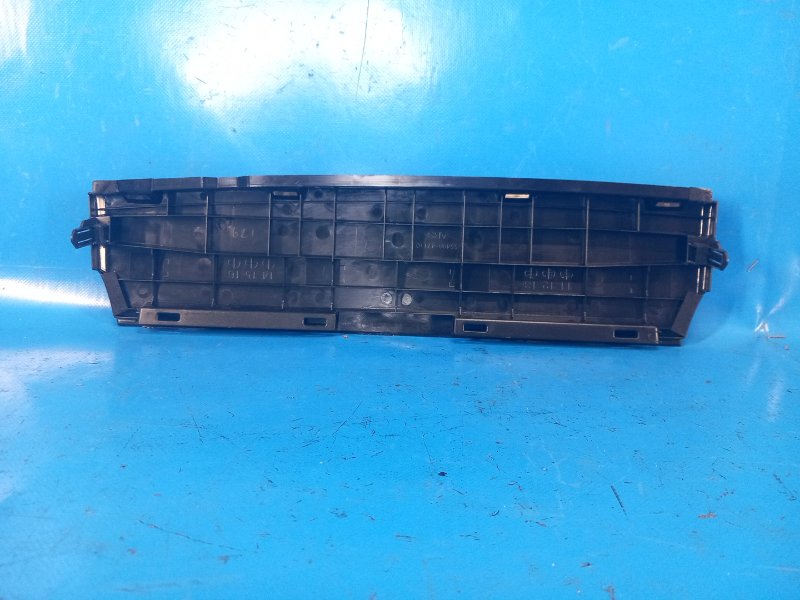 Interior trim for Toyota Prius Plus 11-14 2013
