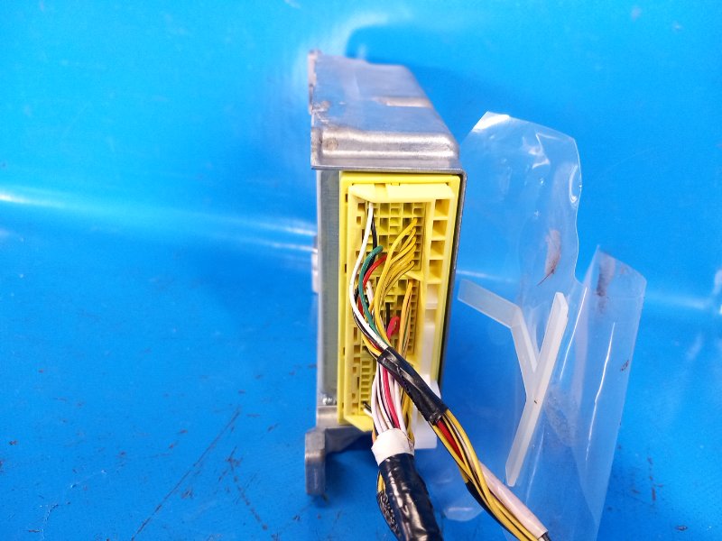 Toyota Prius 16-2016 Airbag Control Unit
