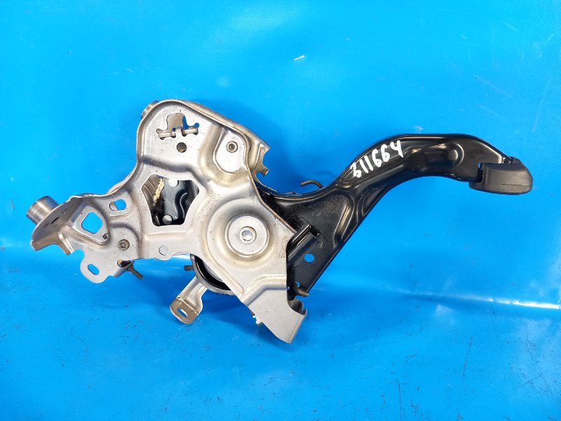 Parking brake pedal for Toyota Prius 16-2016