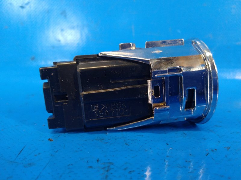 Start-stop button Toyota Prius - 20 03-11 2006