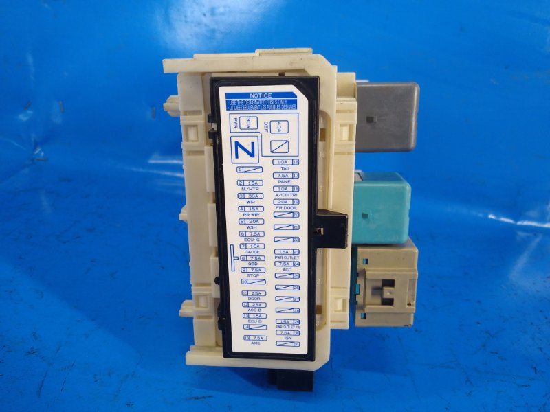 Toyota Prius Interior Fuse Box - 20 March-11, 2006