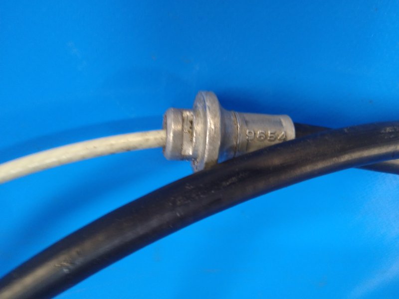 Parking brake cable Toyota Prius - 20 03-11 2006
