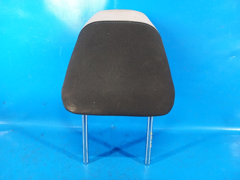 Toyota Prius 16-2017 headrest