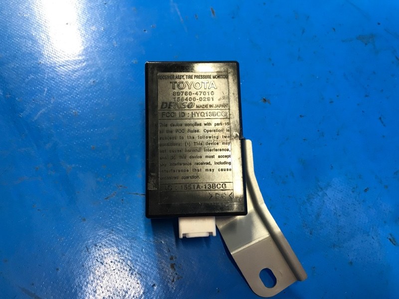 Tire pressure control unit Toyota Prius - 20 03-11 2006