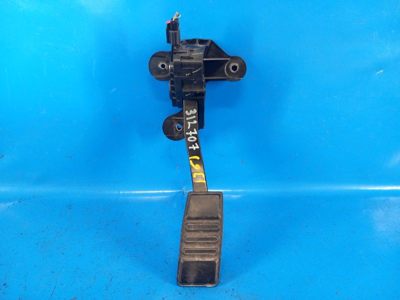 Gas pedal Ford Mustang 15- 2017