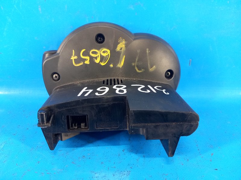 MINI Cooper (F56) 14-18 2014 instrument panel
