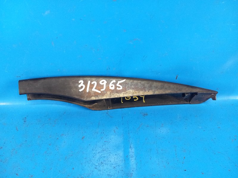 Roof rail cap MITSUBISHI OUTLANDER XL 05-13 2011 Left. Front.