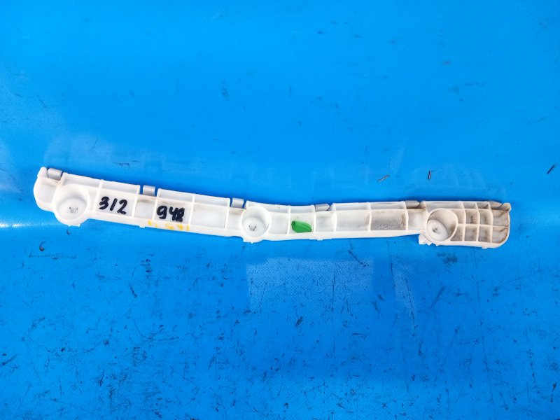Rear bumper bracket MITSUBISHI OUTLANDER XL 05-13 2011 Right.