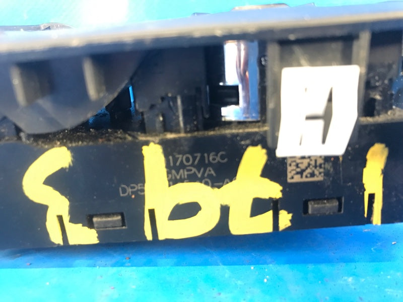 2017 Lincoln MKZ 13-20 power window control unit
