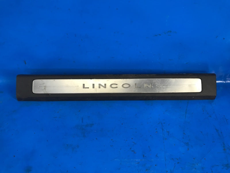 Internal sill trim LINCOLN MKZ 13-20 2017 Right.
