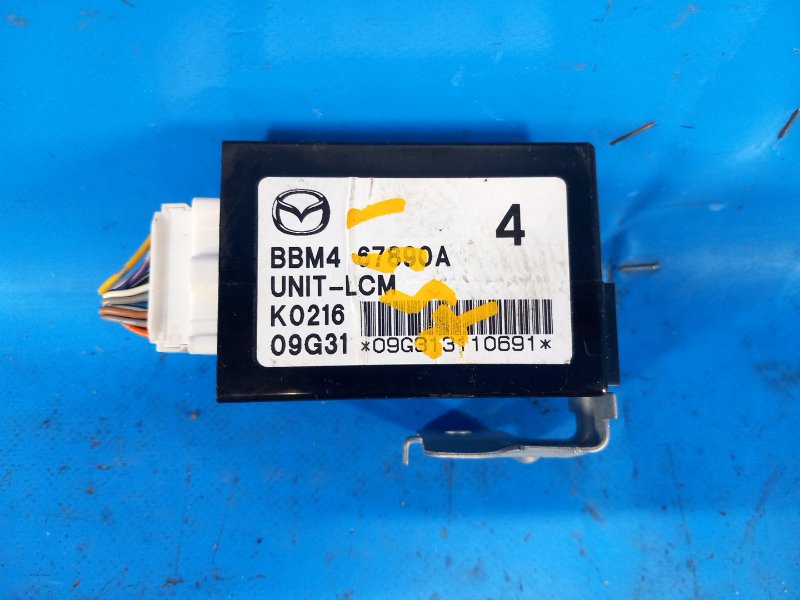 Lighting control unit Mazda 3 BL 09-13 2009